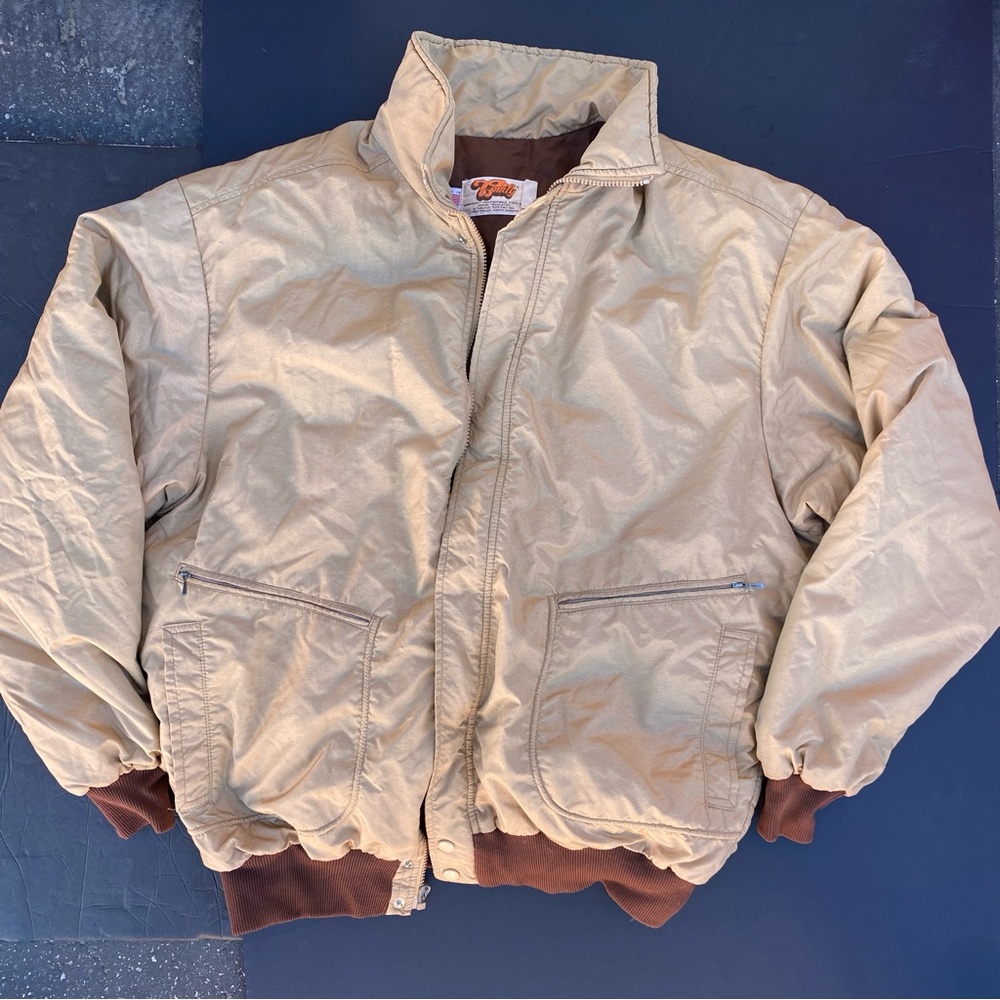 VTG Comfy Down Puffer Jacket
Mens XL Copper Brown USA
Made